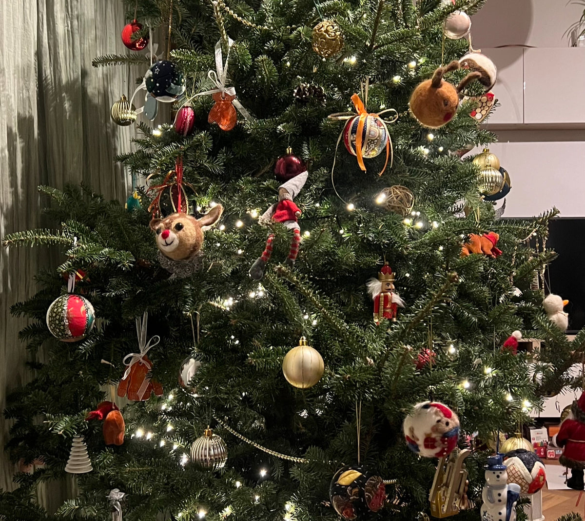 Kerstballen vilten voor kinderen